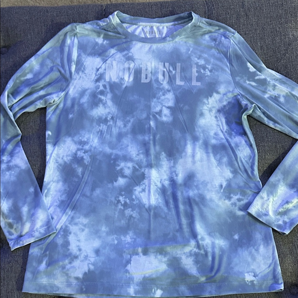 Women’s NOBULL Sky Blue Tie-Dye Long Sleeve